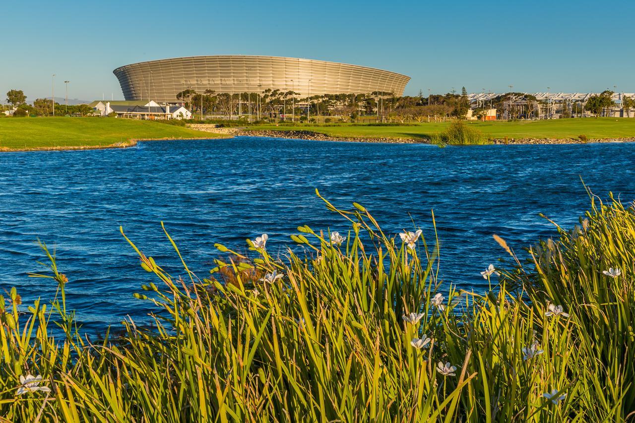 The Odyssee 409 Cape Town Exterior photo